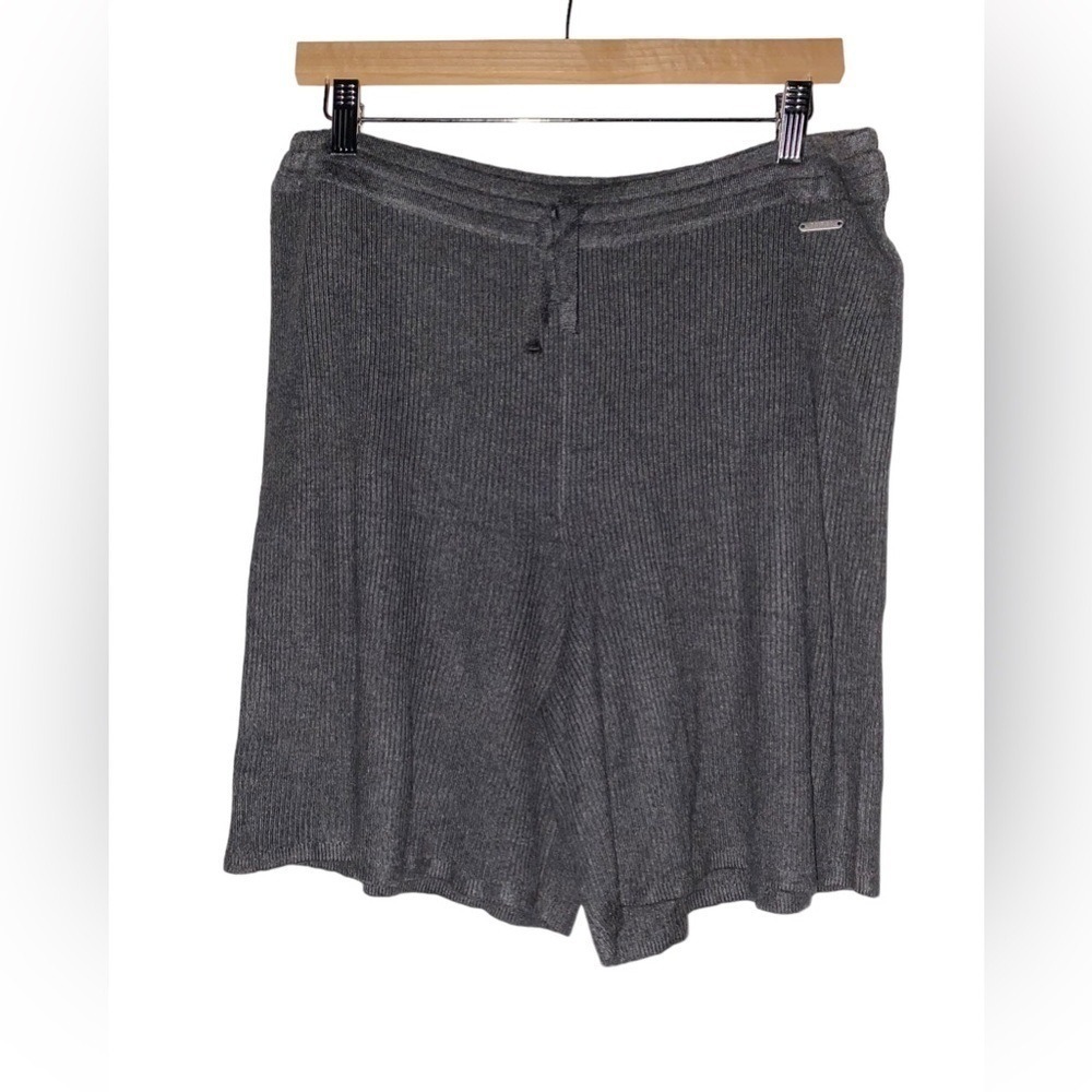 Guess‎ Knit Drawstring Women L Gray Sweatshort   Casual Pull-On Stretchy NEW